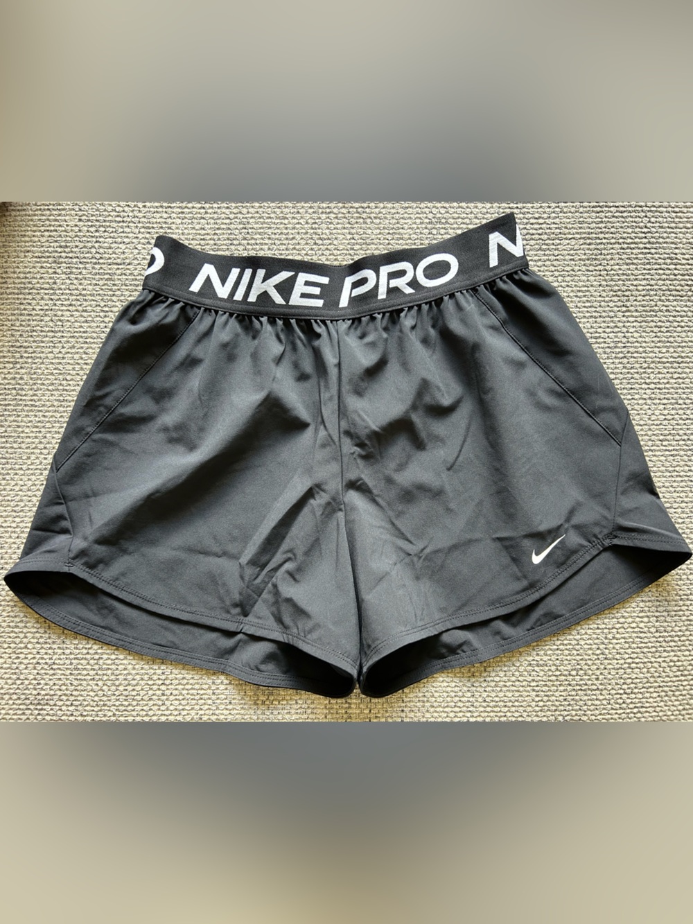 Women’s Dry Fit Nike Shorts Black Small